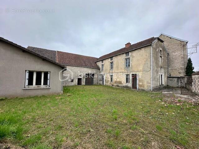 Maison à BRION-SUR-OURCE