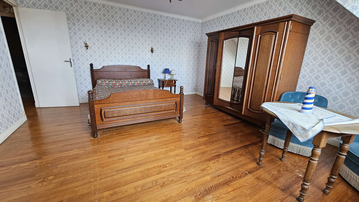 Maison à CAMARET-SUR-MER