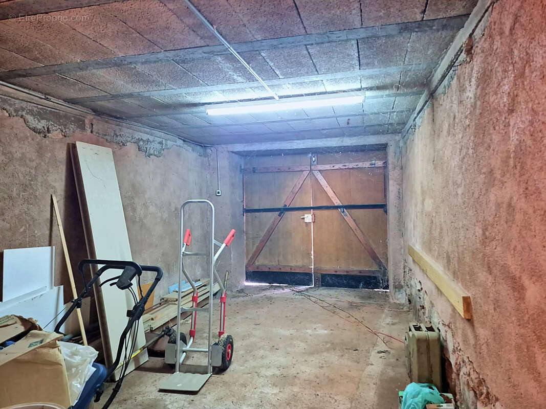Ensemble immobilier de 76m2 habitables + 91 m2 supplémentaires de potentiel sur un terrain de 8,71 ares - photo 13