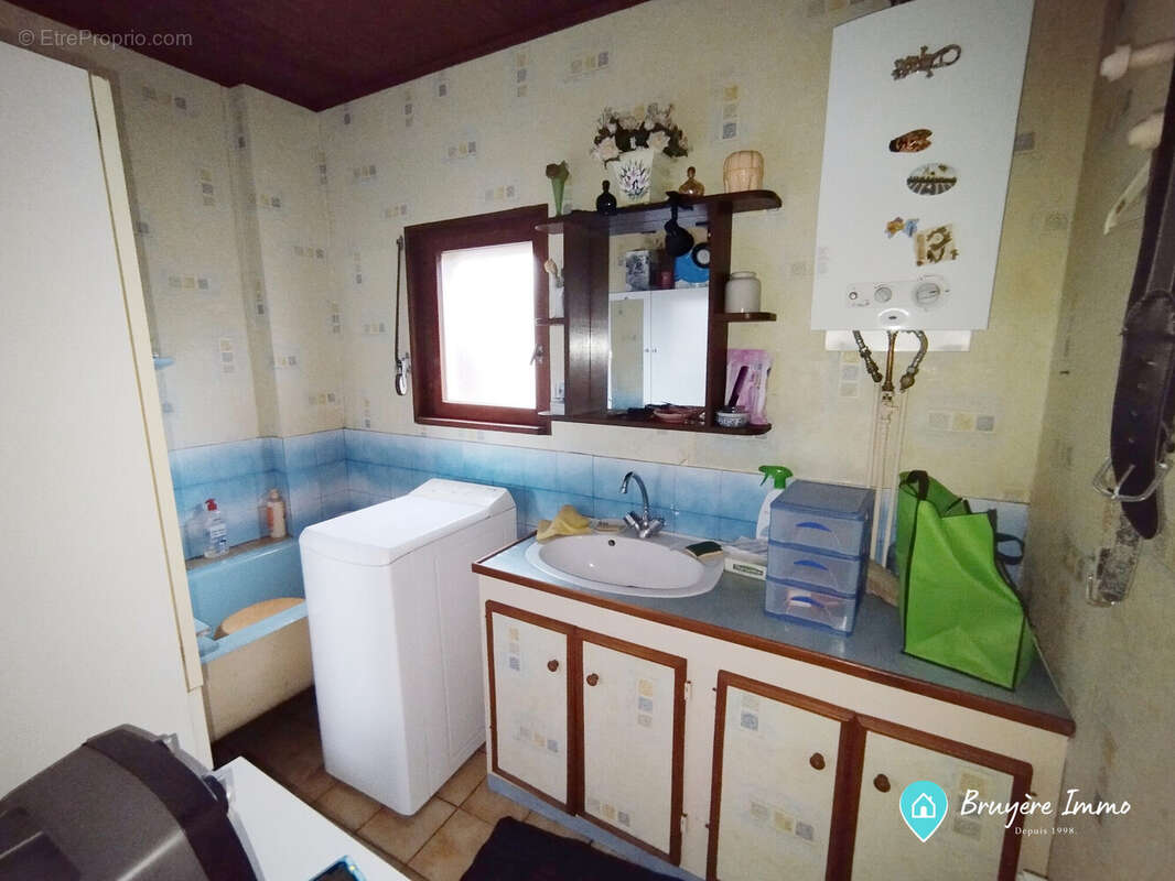 Maison à AULNOYE-AYMERIES