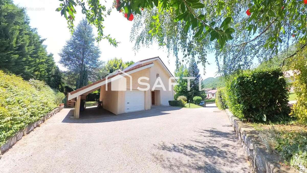 Photo 2 - Maison à VIZILLE