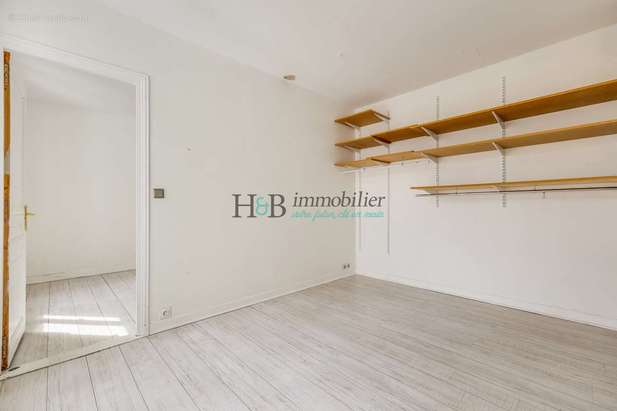 Appartement à PARIS-12E