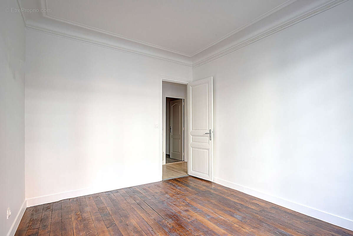 Appartement à CLICHY