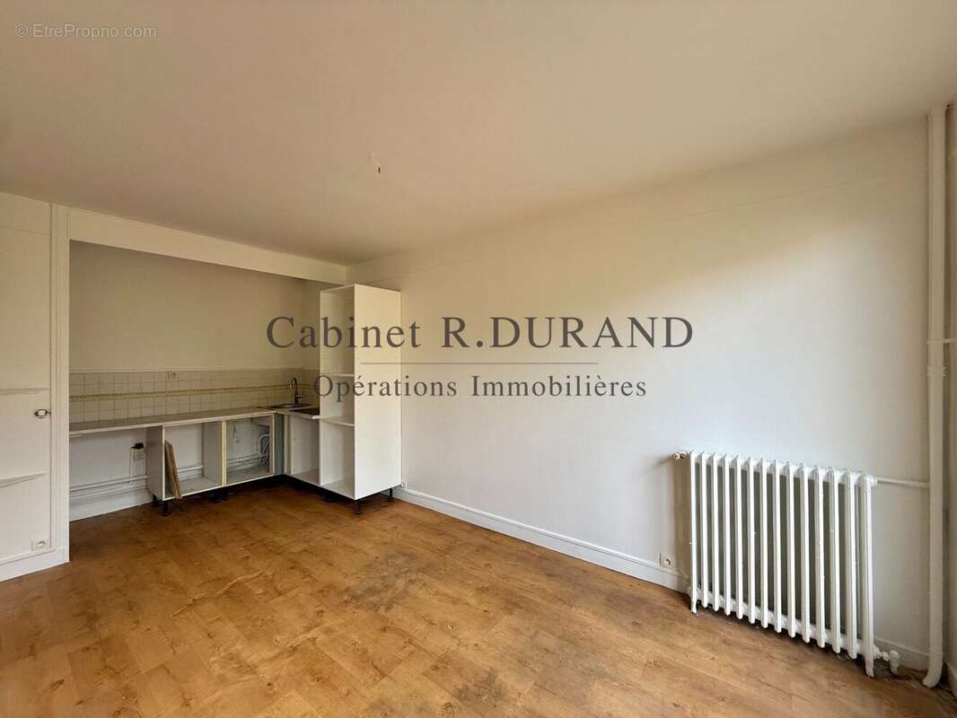 Appartement 40 m² à Colombes  - photo 2