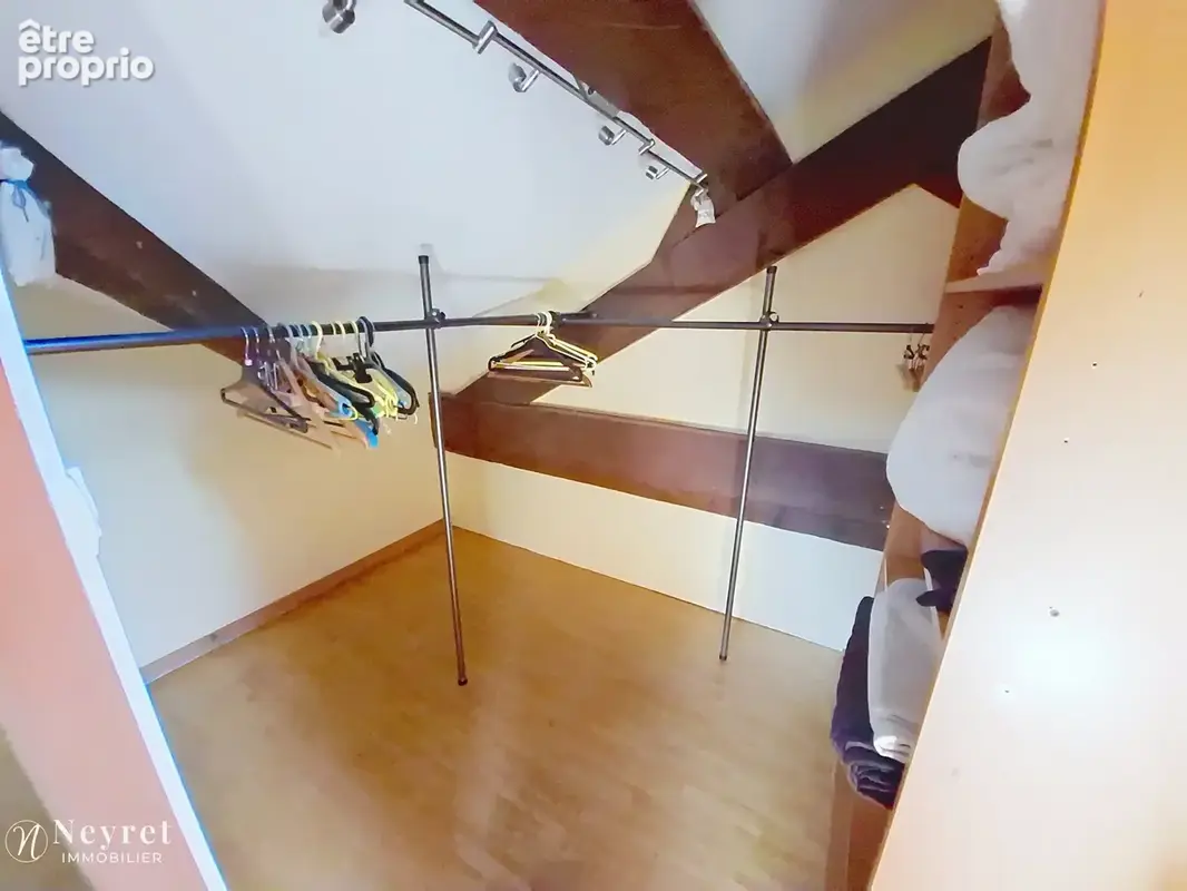 Rare, dans maison vigneronne de caractère , appartement de de 11 pièces de 210 m2 avec jardin et piscine - photo 17