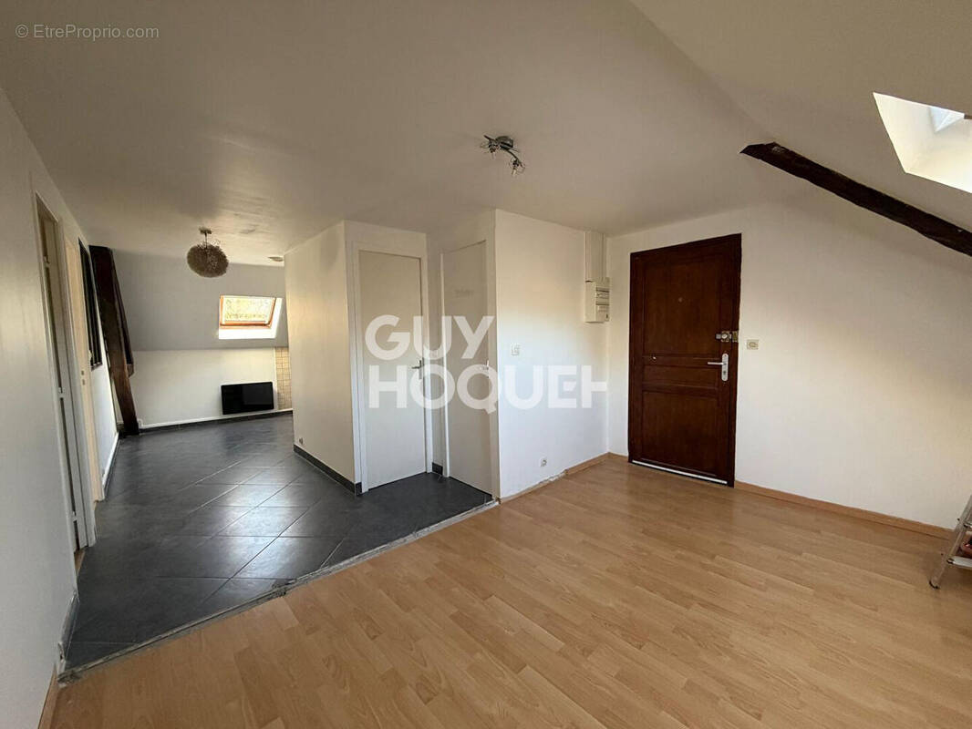 Appartement à MILLY-LA-FORET