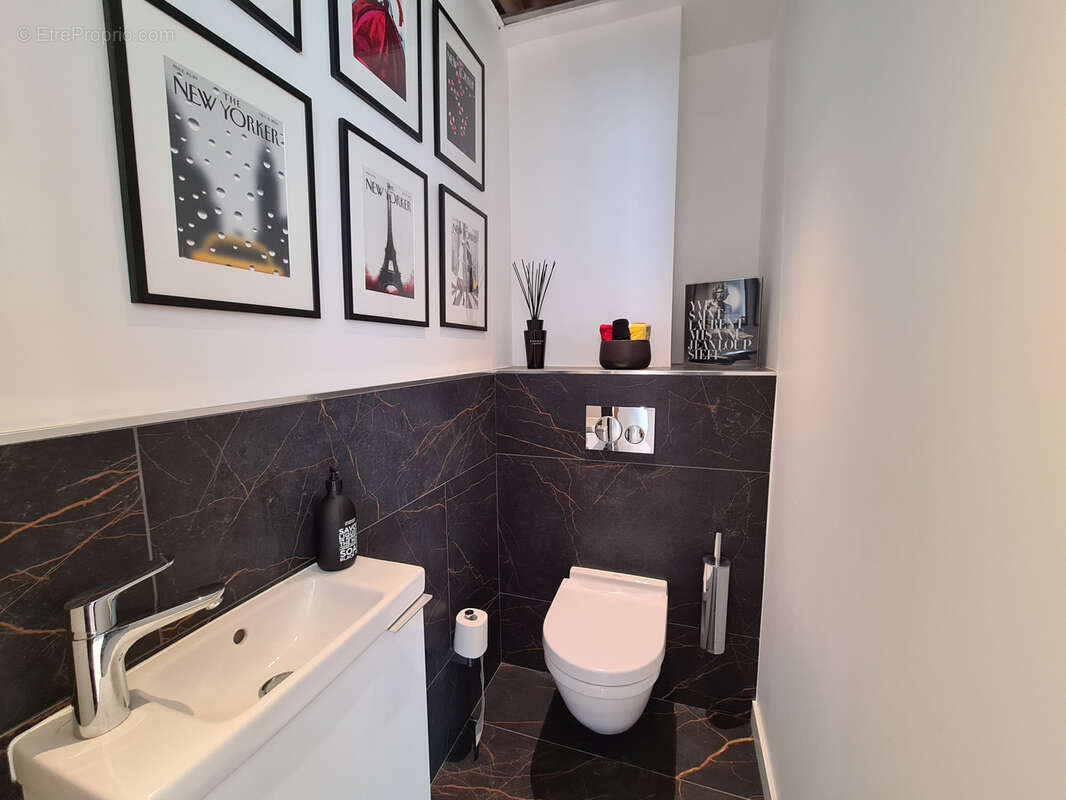 Appartement à MARSEILLE-8E