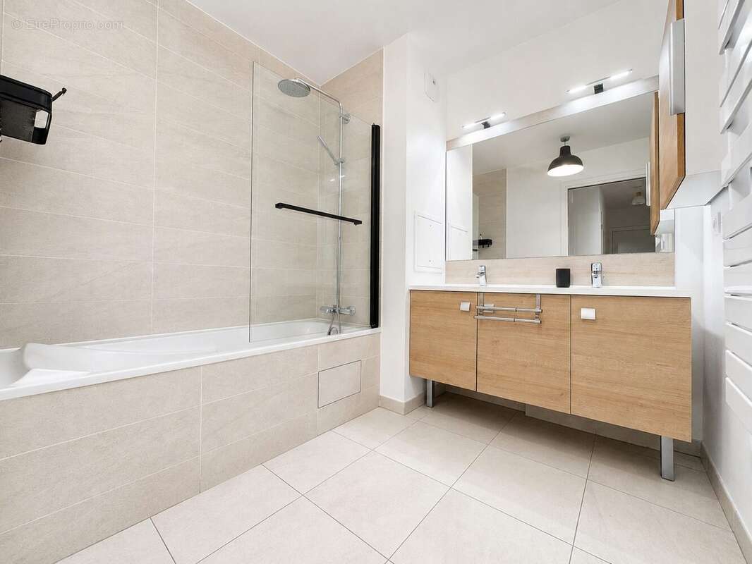 Appartement 80 m² à Colombes  - photo 8