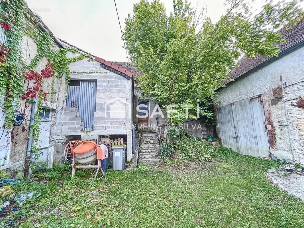 Photo 1 - Maison à CHAMPIGNY