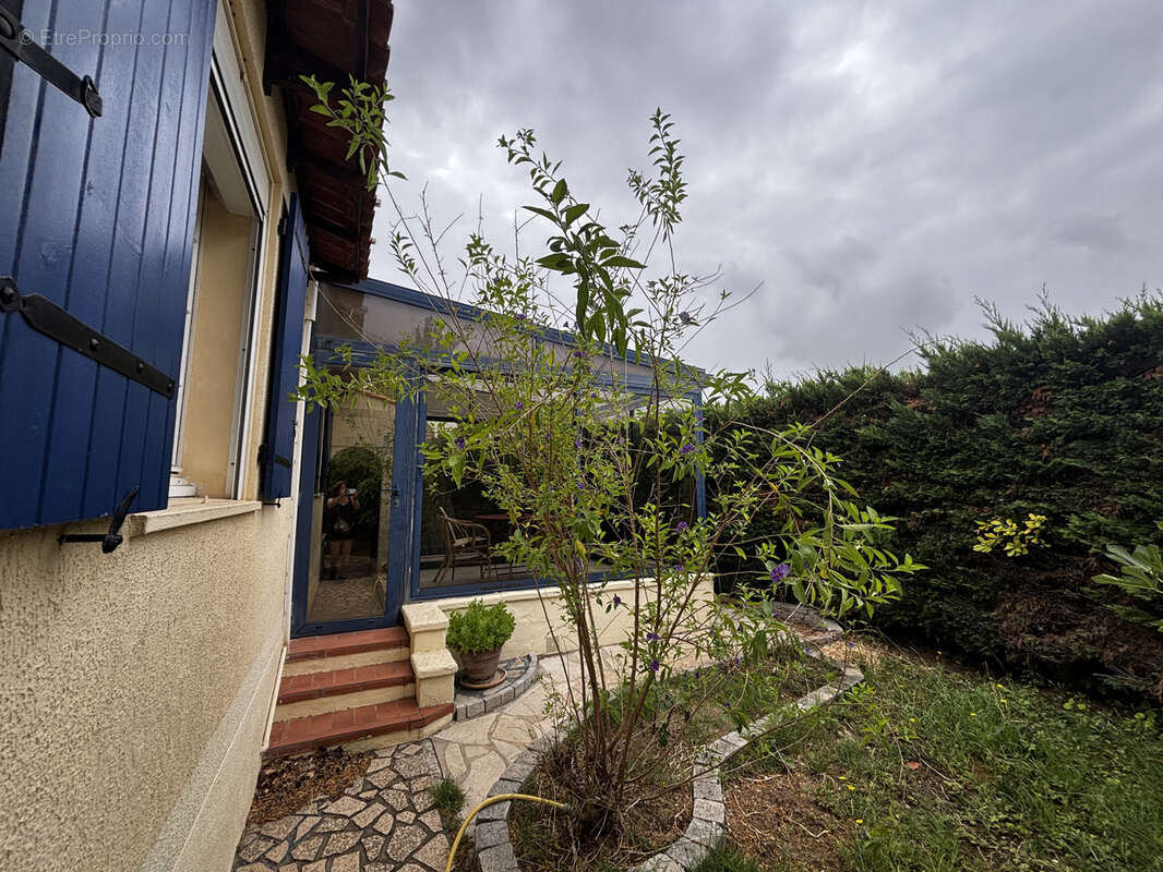 Maison à POMEROLS