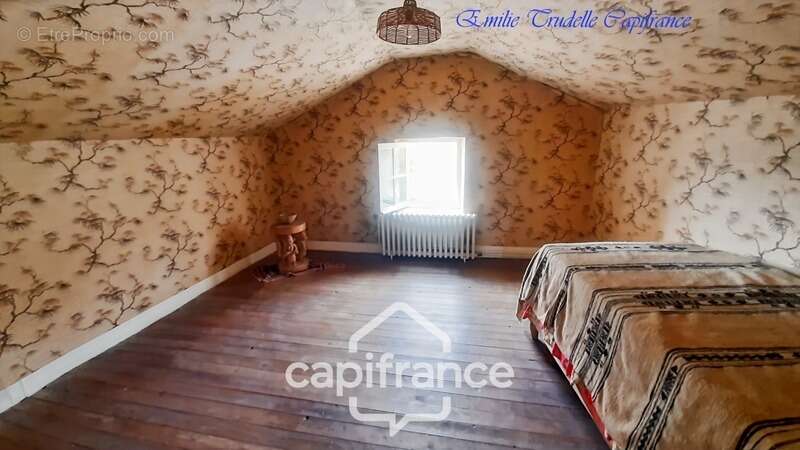 Dpt Sarthe (72), à vendre LA CHAPELLE GAUGAIN maison P8 de 208 m² - Terrain de 1300 m² - photo 23