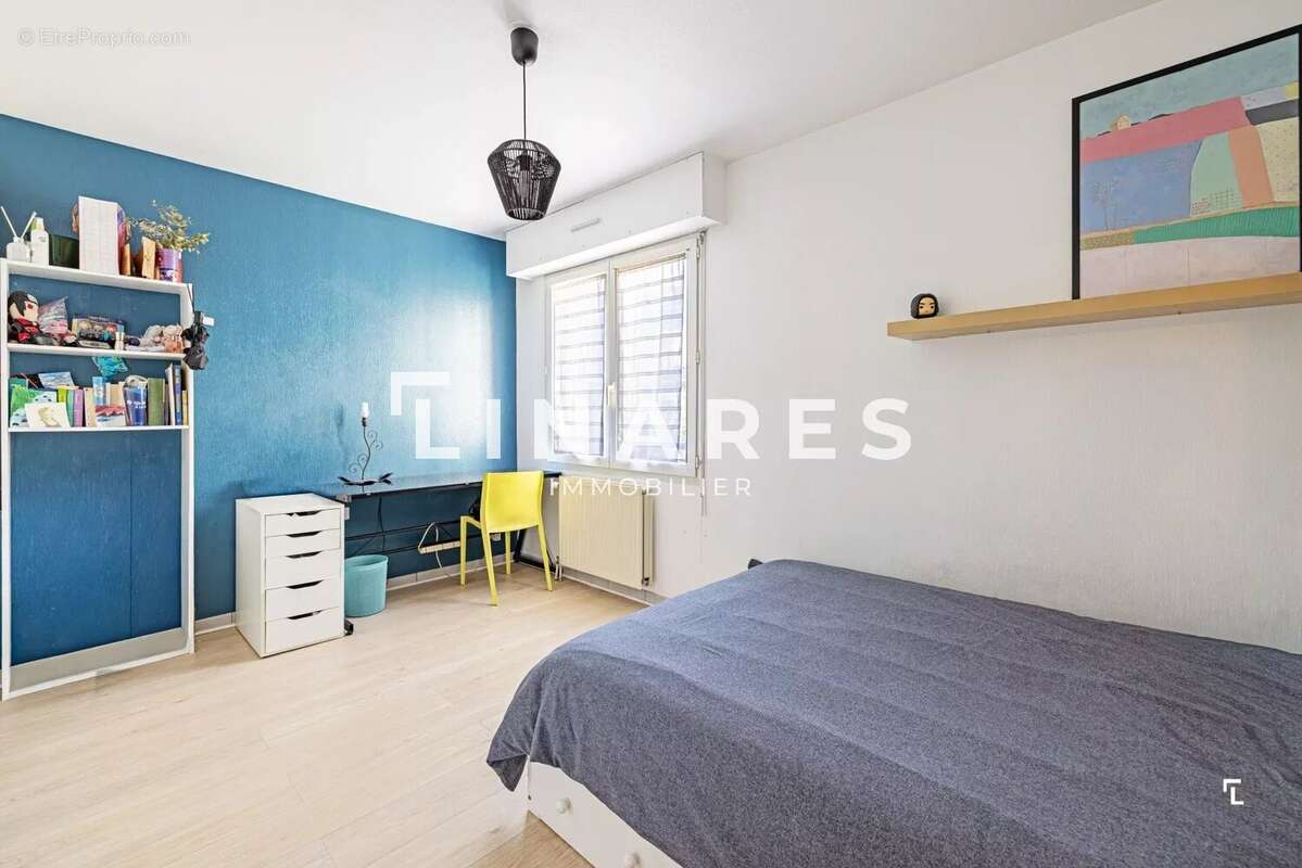 Appartement à MARSEILLE-6E
