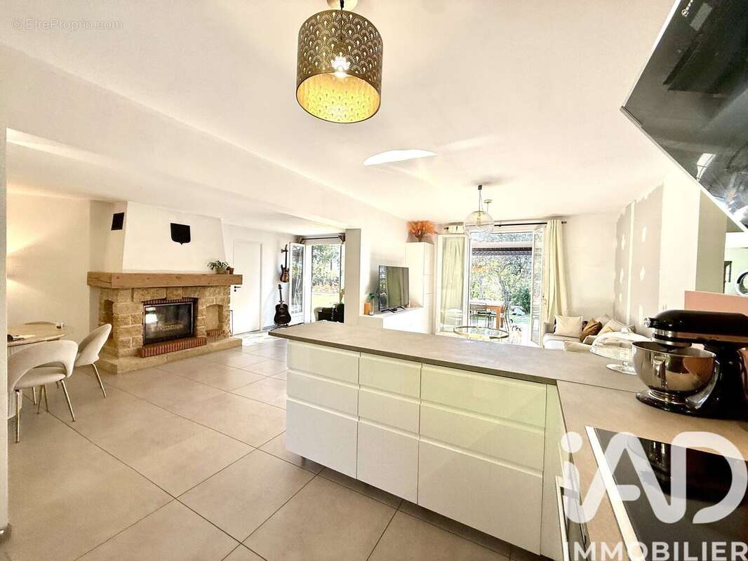 Photo 5 - Maison à LA MOLE