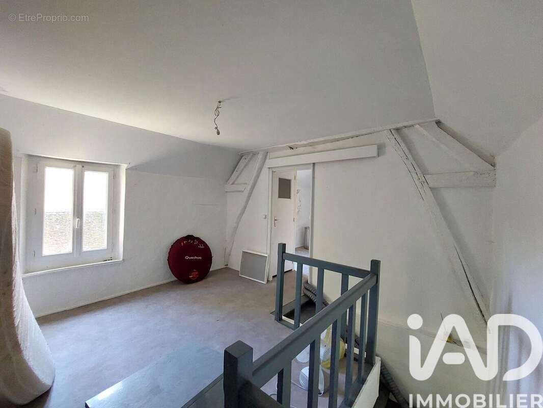 Maison 92 m² à Rigny-Le-Ferron  - photo 6