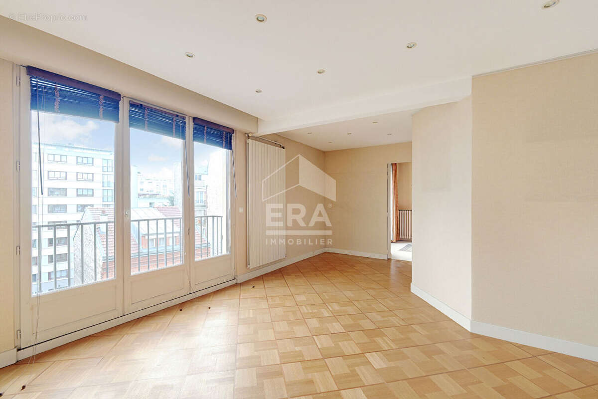 Appartement à PARIS-12E