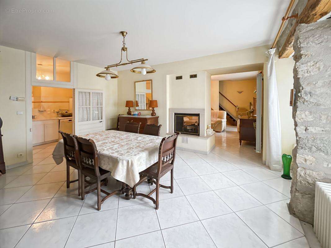 Maison à PORT-LESNEY