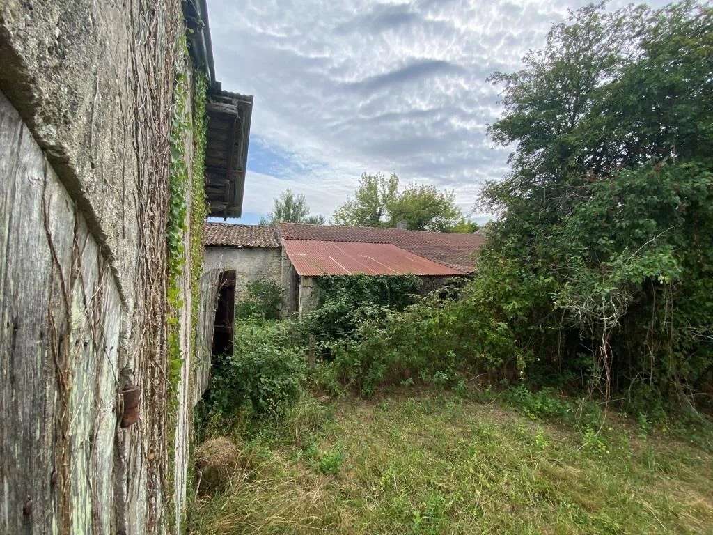 Maison à SAINT-CHRISTOLY-DE-BLAYE