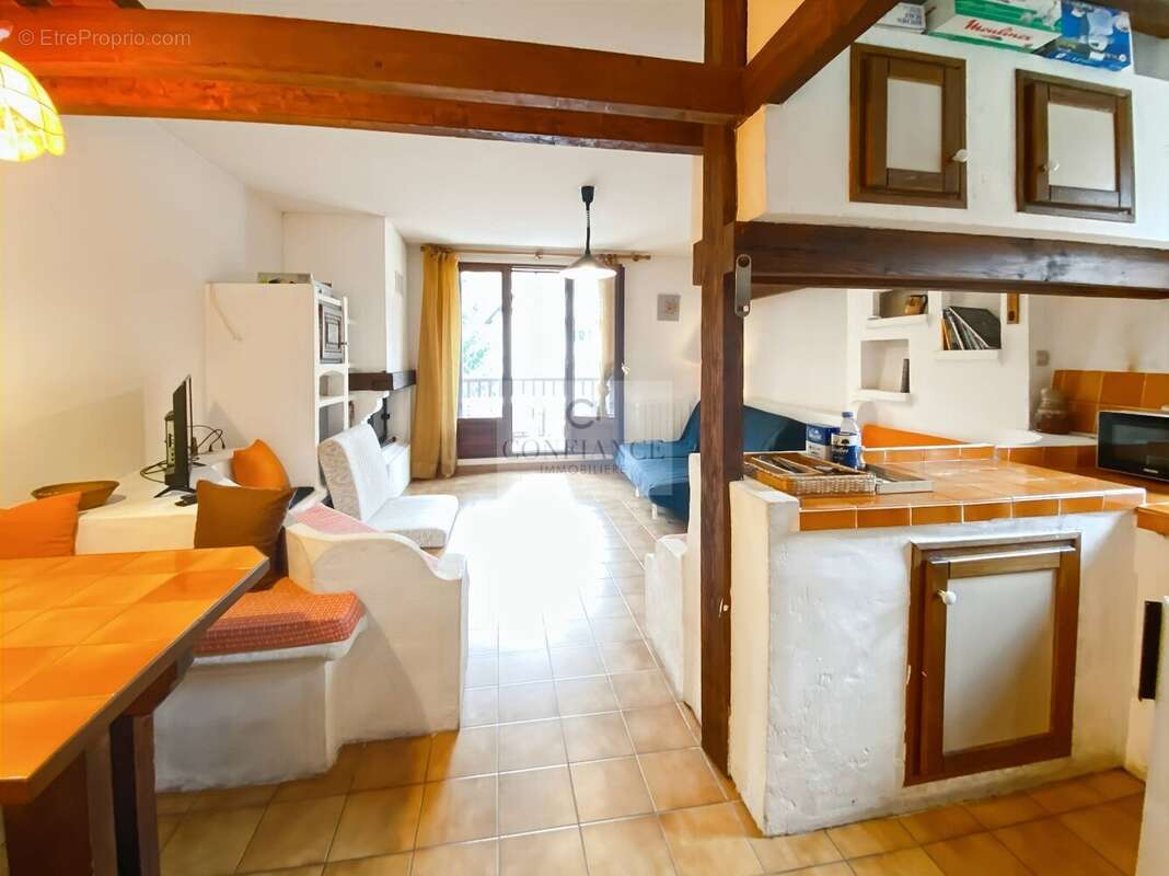 Appartement à SAINT-ETIENNE-DE-TINEE