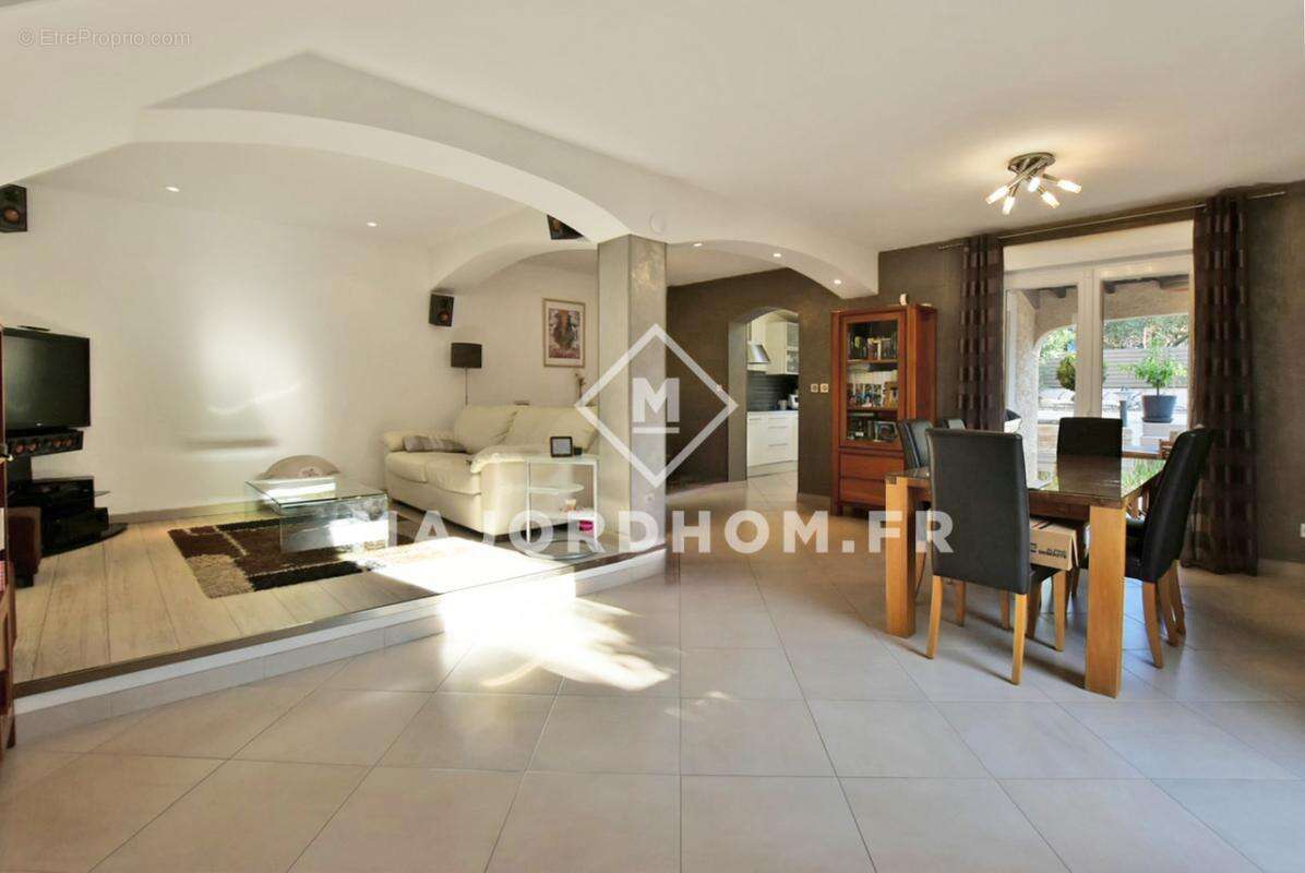 Maison à MARSEILLE-9E