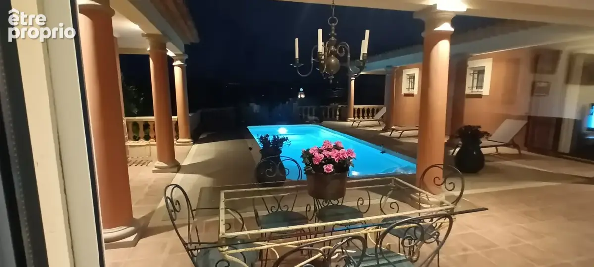 Exclusivite villa traditionnelle tout de plain pied 142m2 avec piscine et vue panoramique - photo 7