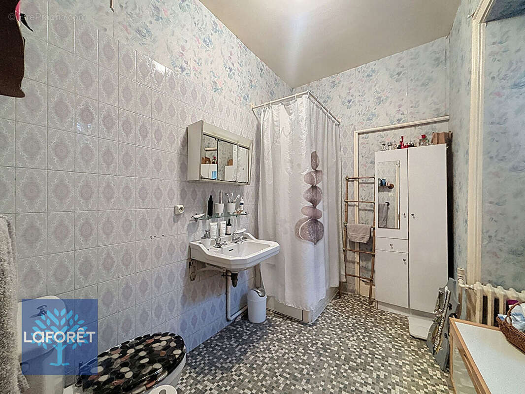 Appartement à ERNEE