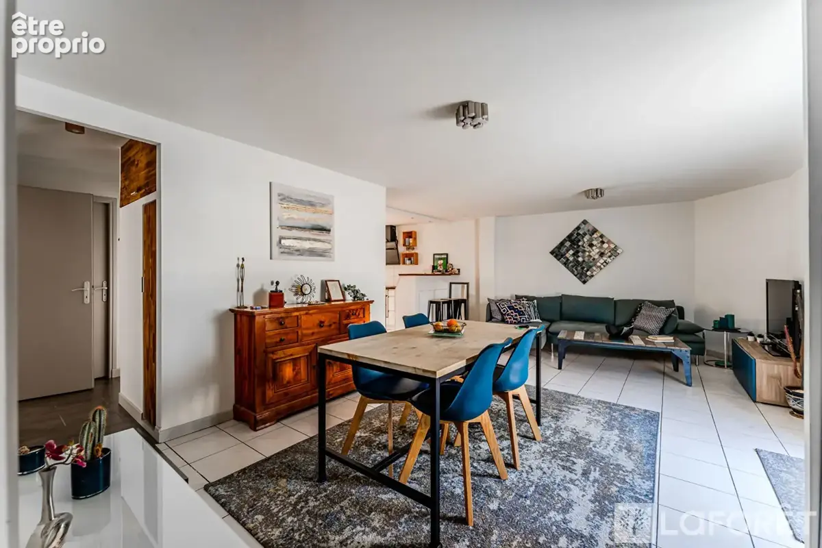 Appartement type maison de ville T3 rénové avec terrasse sans vis-à-vis - Gujan-Mestras, Bassin d'Arcachon - photo 4