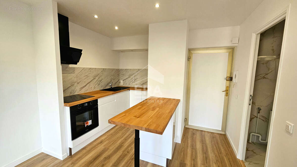 Appartement à VENCE