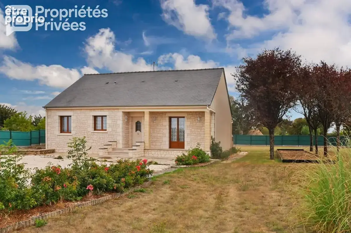Maison à COURBEVEILLE