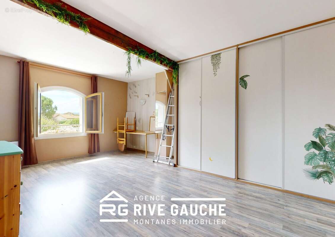 Maison à ROUSSILLON