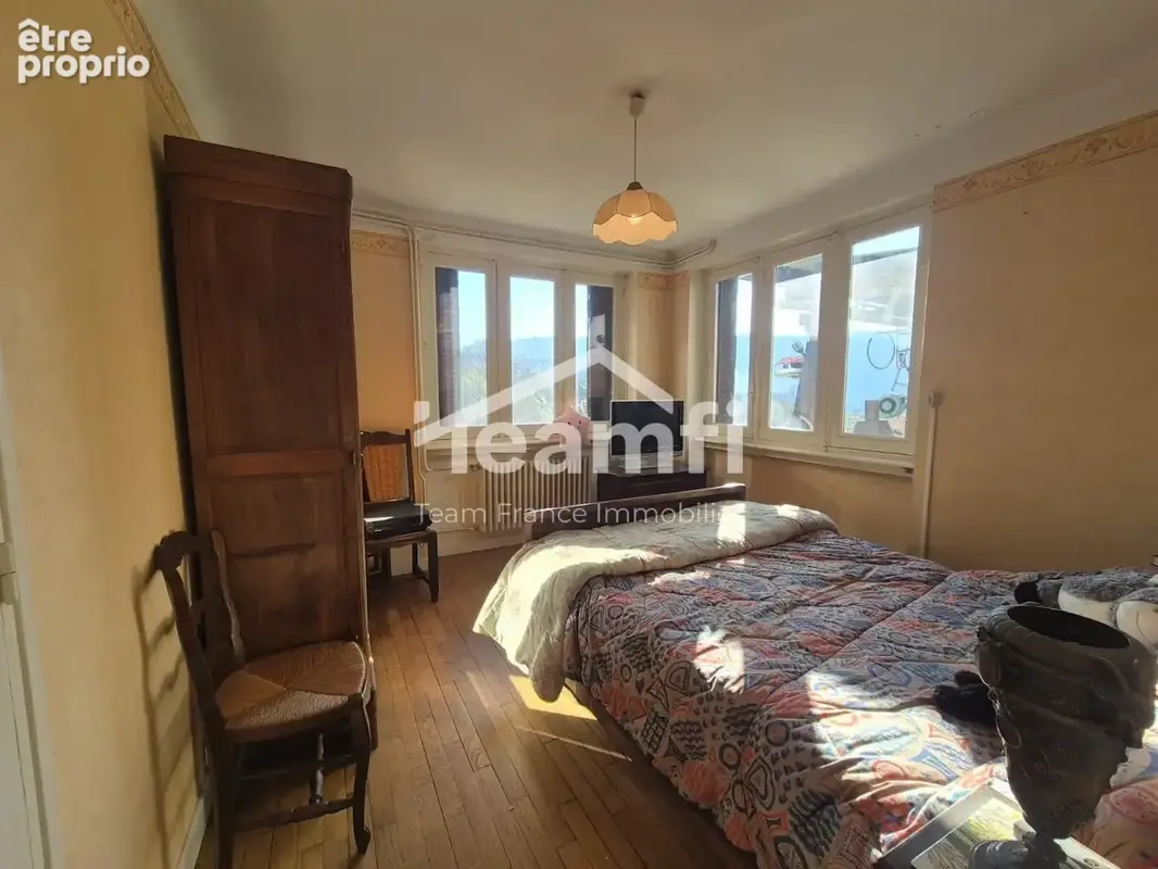 Maison 109 m² à Thiers  - photo 3