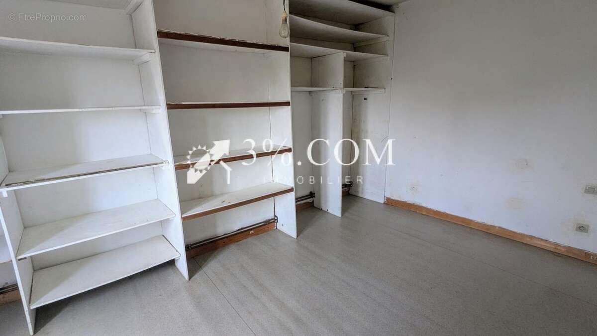 Maison  pièces - 143 m2 - photo 8