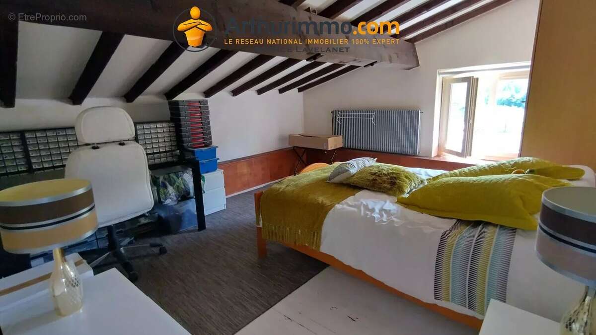 Maison avec jardin à  Carla de Roquefort en Ariège. - photo 17