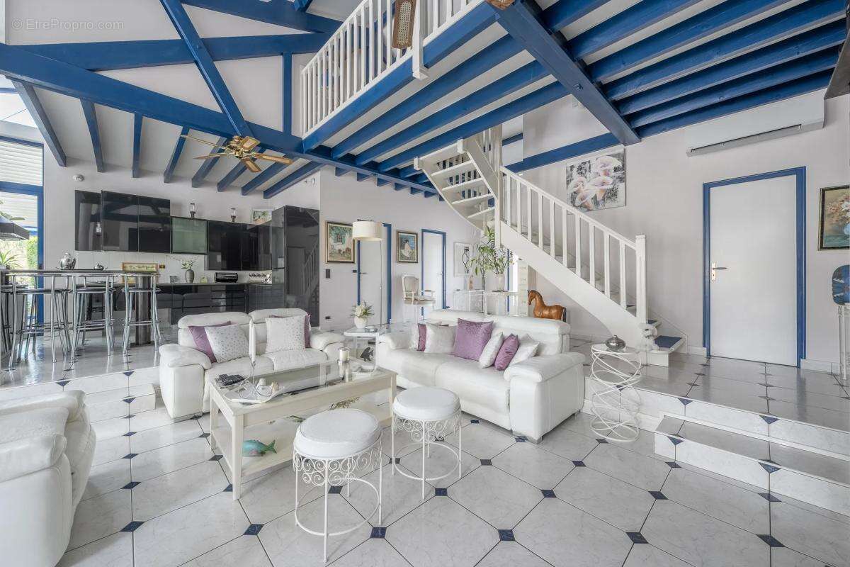 Maison à GRADIGNAN