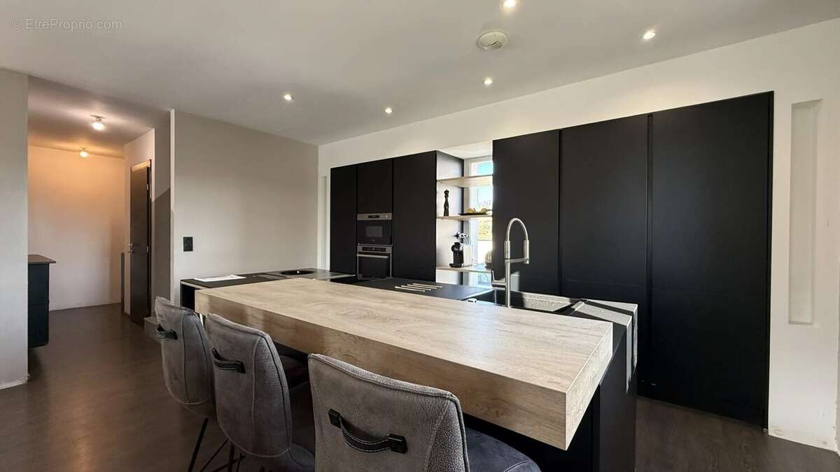 Maison à SANTA-LUCIA-DI-MORIANI