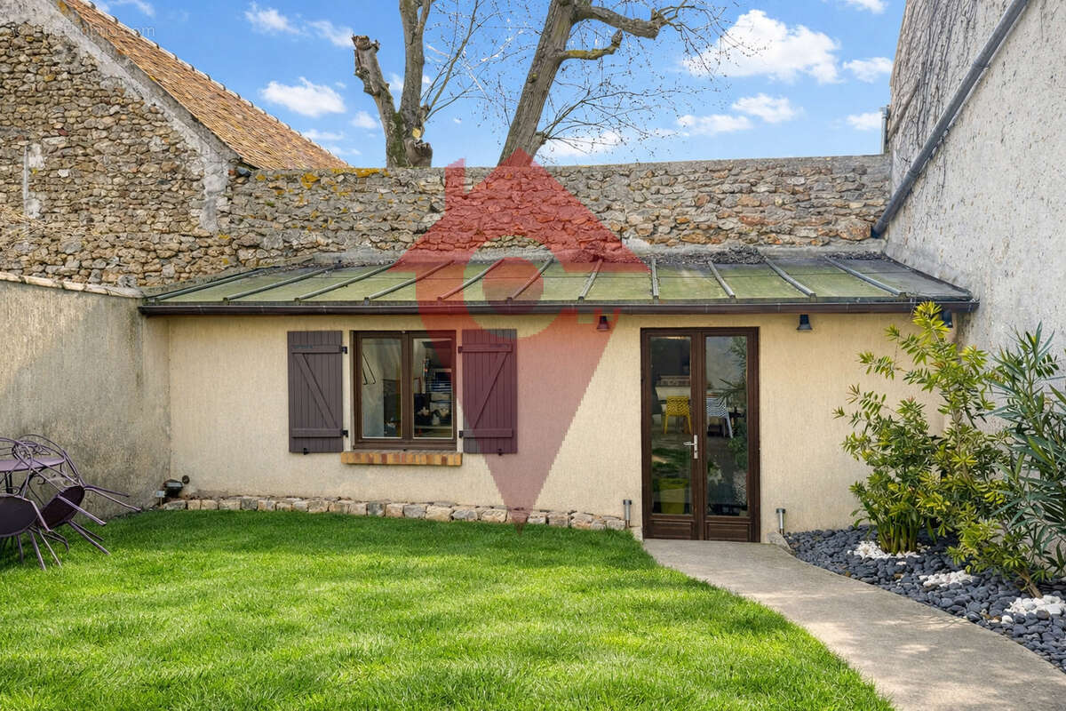 Maison à LES ALLUETS-LE-ROI