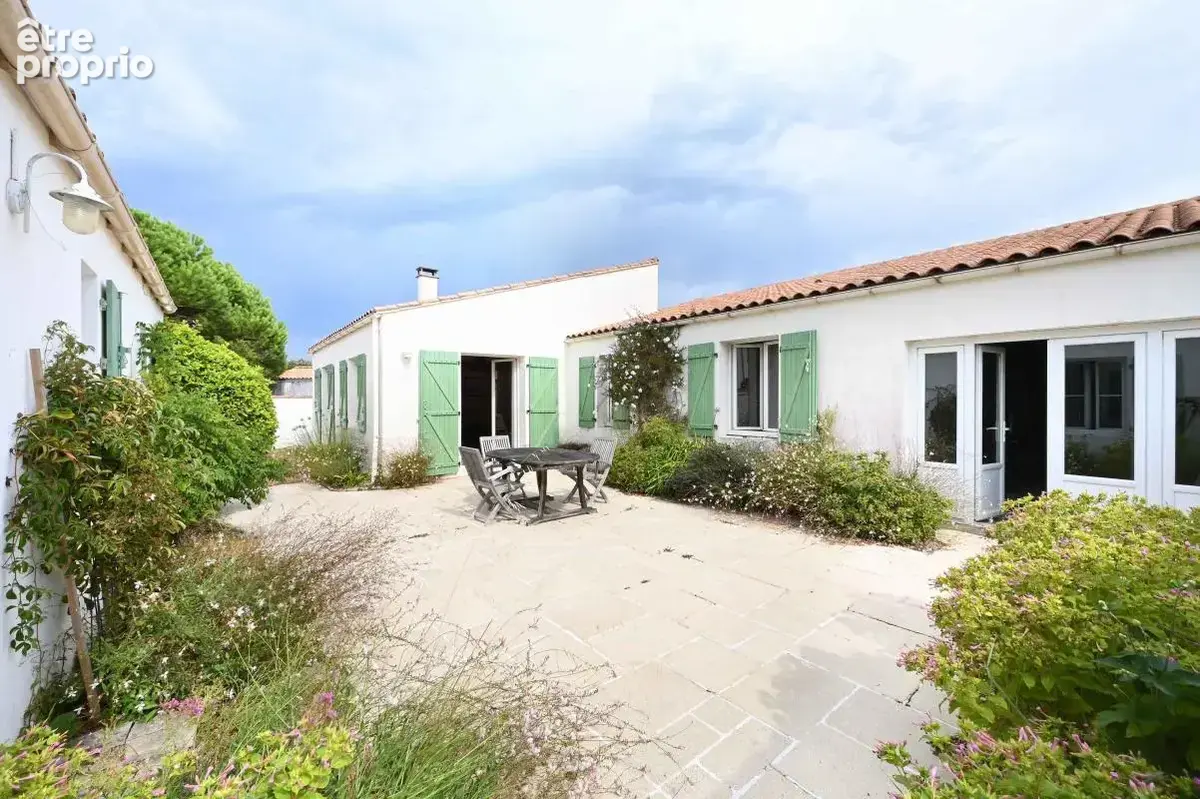 Maison à LA COUARDE-SUR-MER