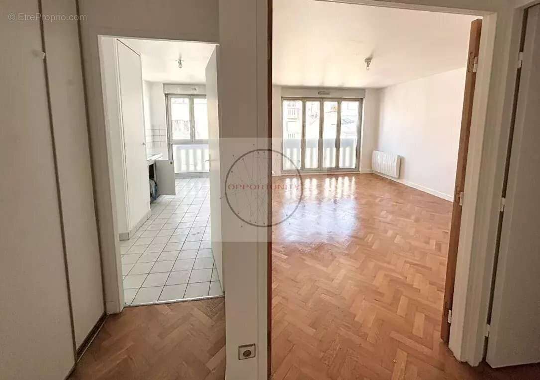 Appartement à SAINT-MANDE