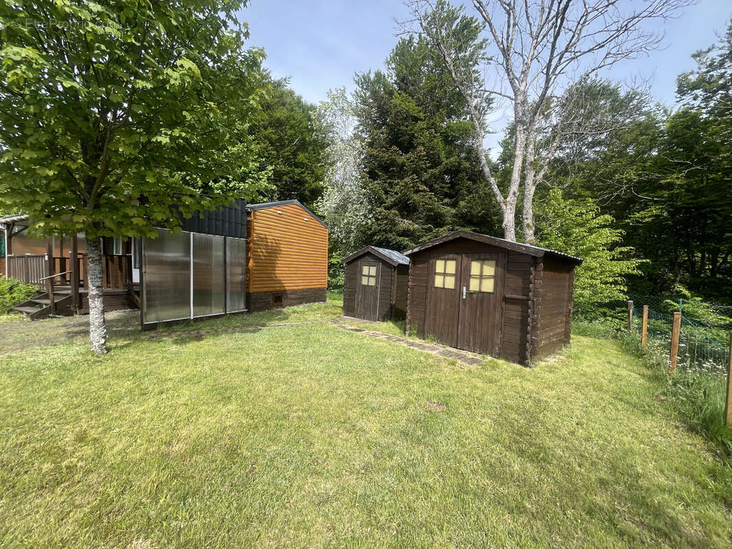 Autre à EGLISENEUVE-D&#039;ENTRAIGUES