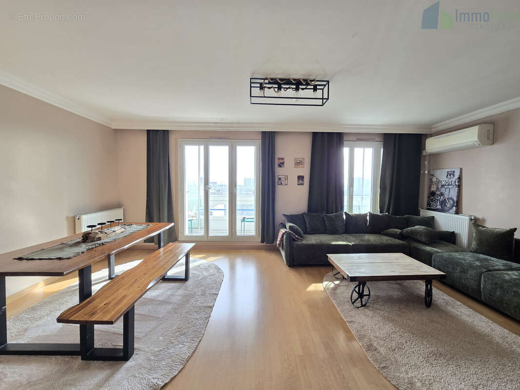 Appartement à VENISSIEUX