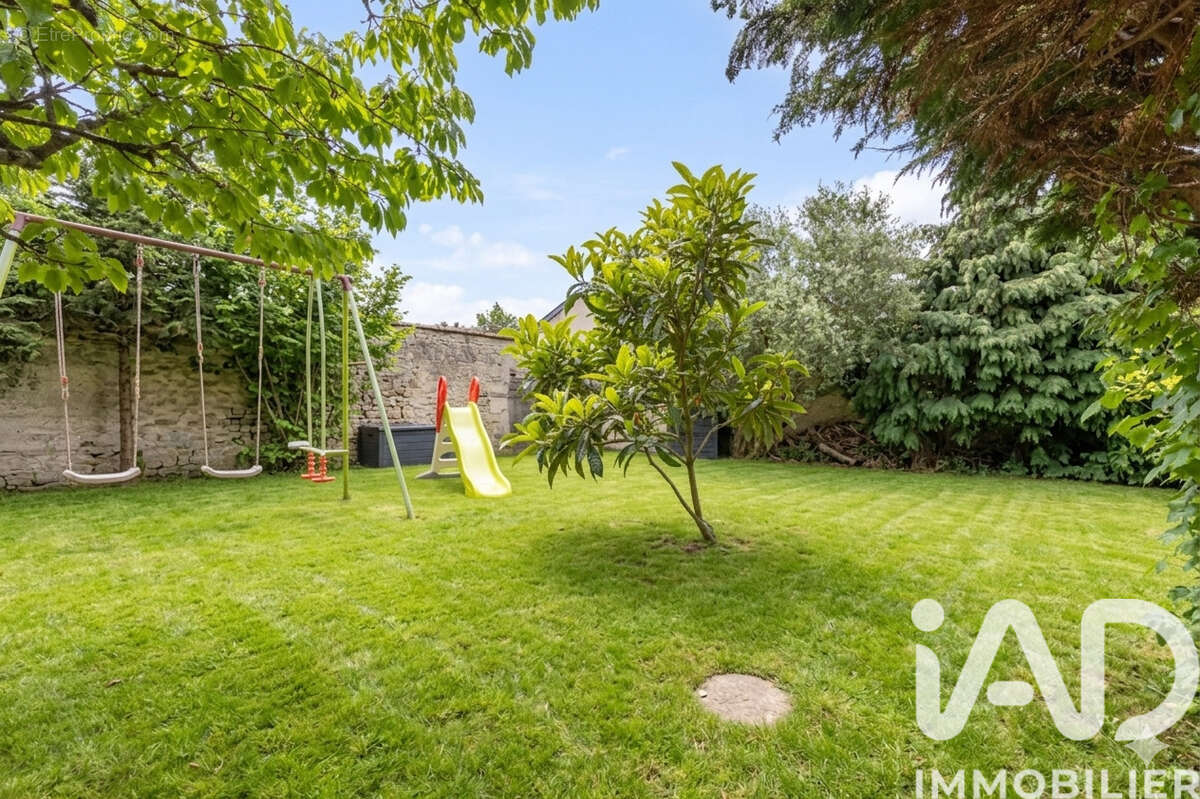 Photo 2 - Maison à MONTGERON