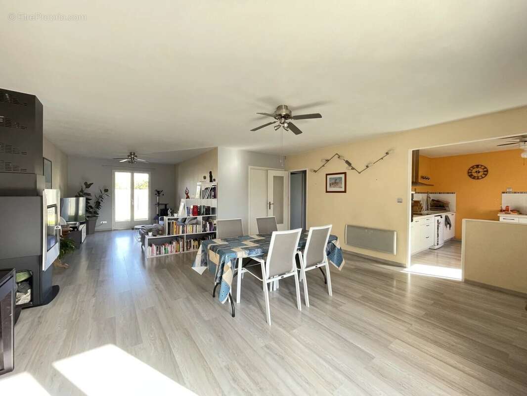 Maison à SAINT-SEBASTIEN-SUR-LOIRE