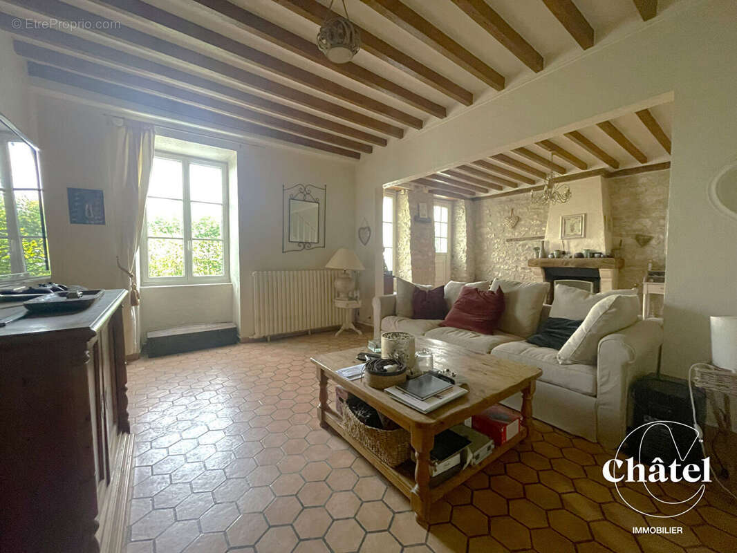 Maison à BARBERY