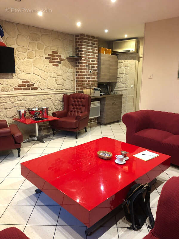 Autre à SAINT-OUEN