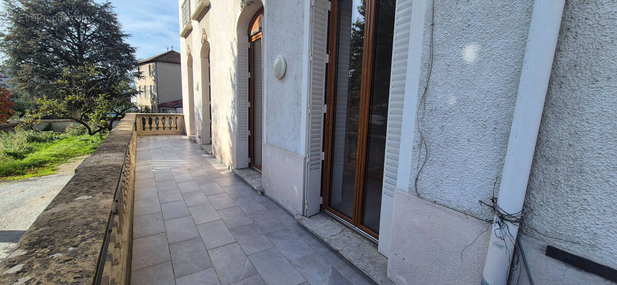 Appartement à SAINTE-COLOMBE