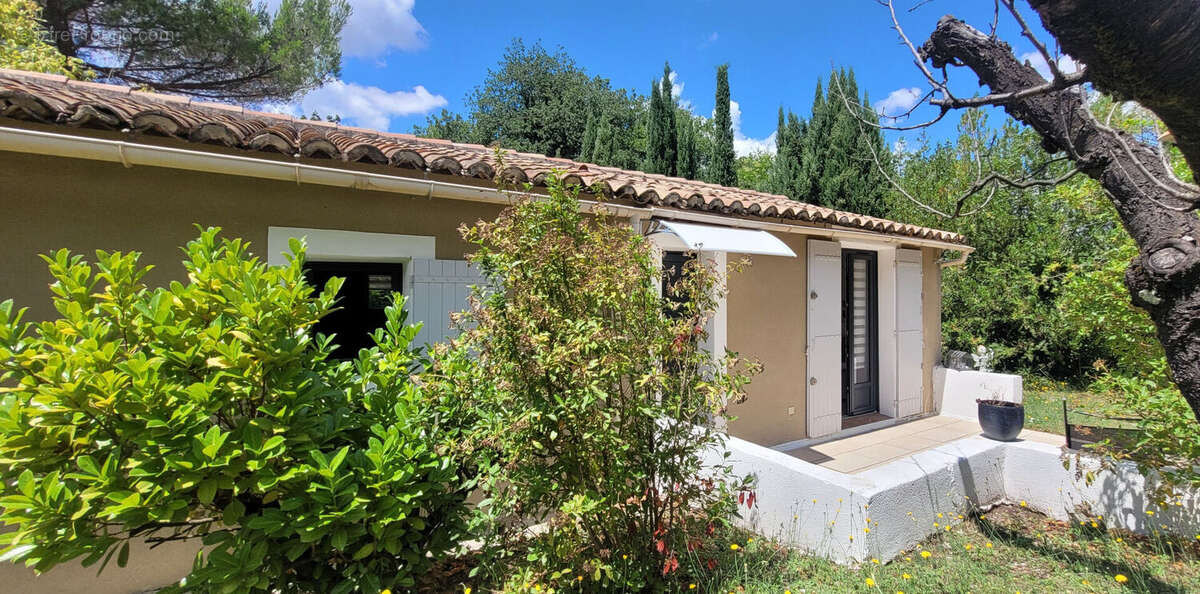 Maison à VAISON-LA-ROMAINE