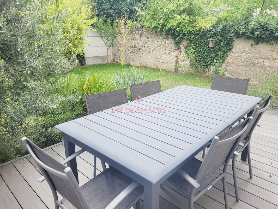 Maison à BRY-SUR-MARNE