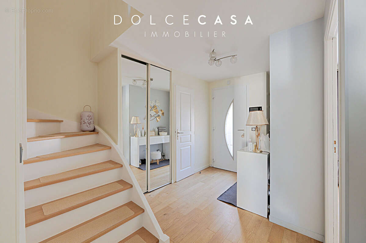 Maison à ROSNY-SOUS-BOIS