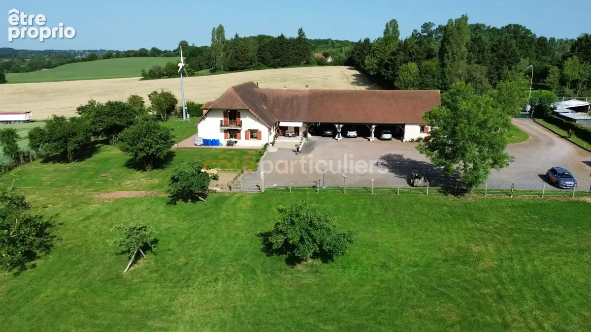 Maison à MEZIDON-CANON
