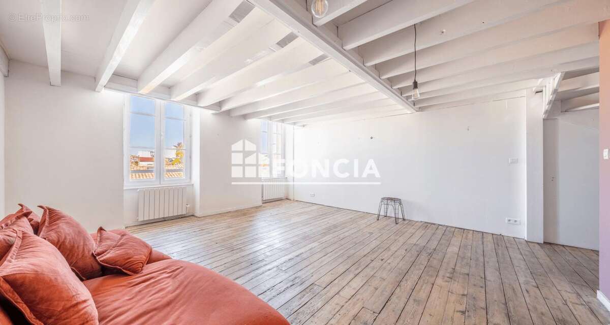 Appartement à BORDEAUX