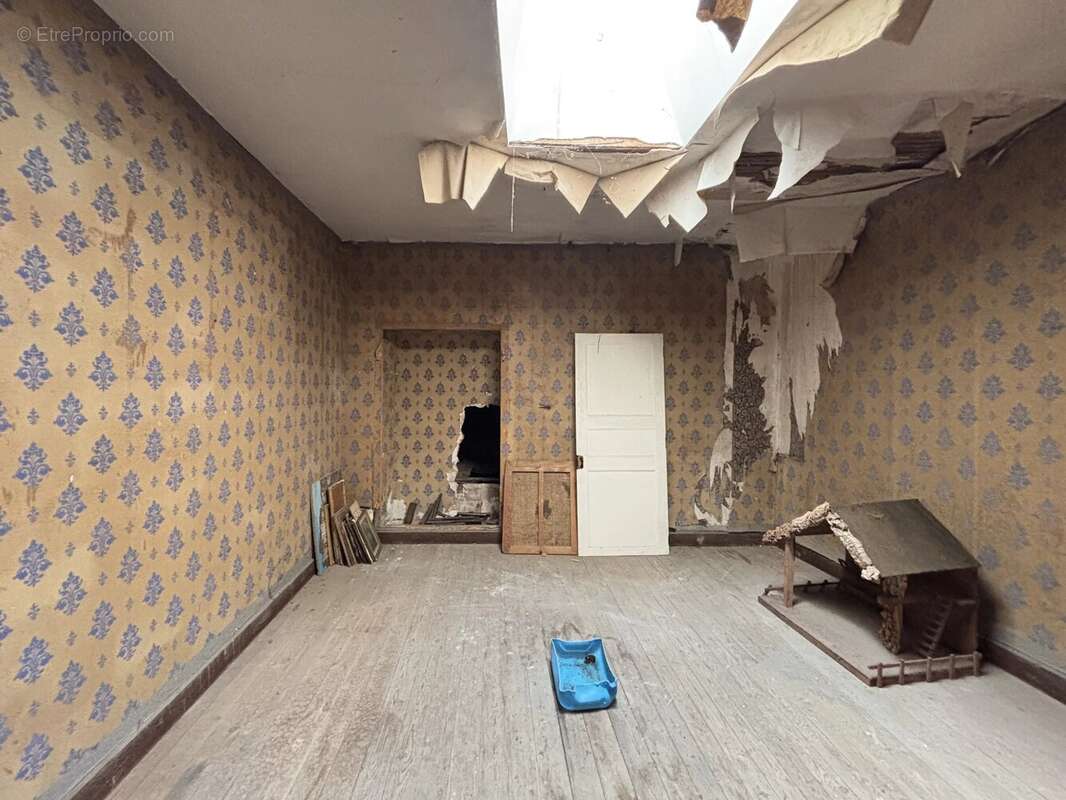 Appartement à VILLEMOUSTAUSSOU